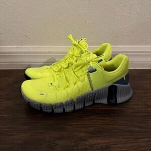 Nike Free Metcon 5 Volt/Grey Men’s Sneakees Size 7.5 DV3949-700